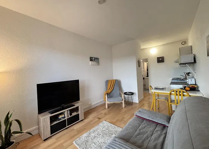 Bella Vista - - Balcon - Parking Apartment *